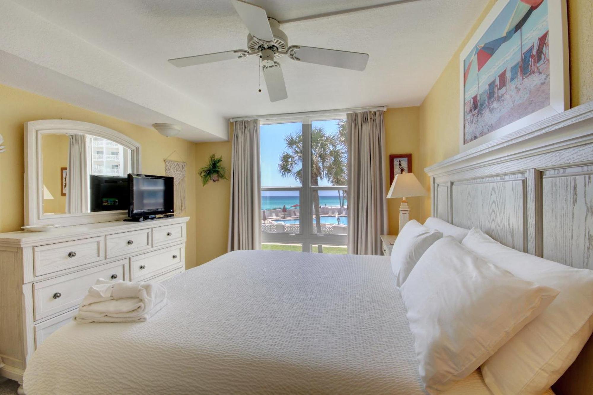 El Matador 324 - Gulf Front With Beautiful Views Of The Gulf And Pool * Fort Walton Beach